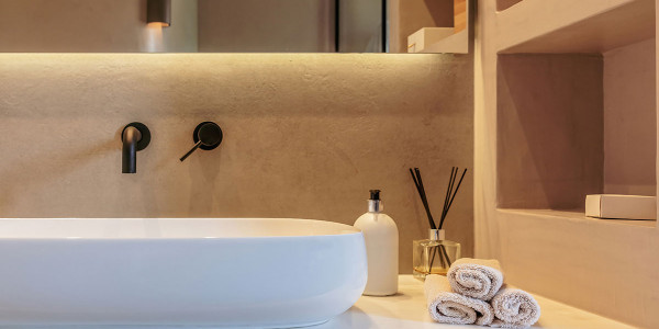 Reforma de Baños en Islas Canarias · Amplia variedad de Revestimientos para Baños